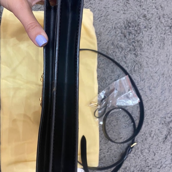 🔴SOLD🔴 Louis Vuitton Monceau Black Epi Leather - Picture 5 of 15